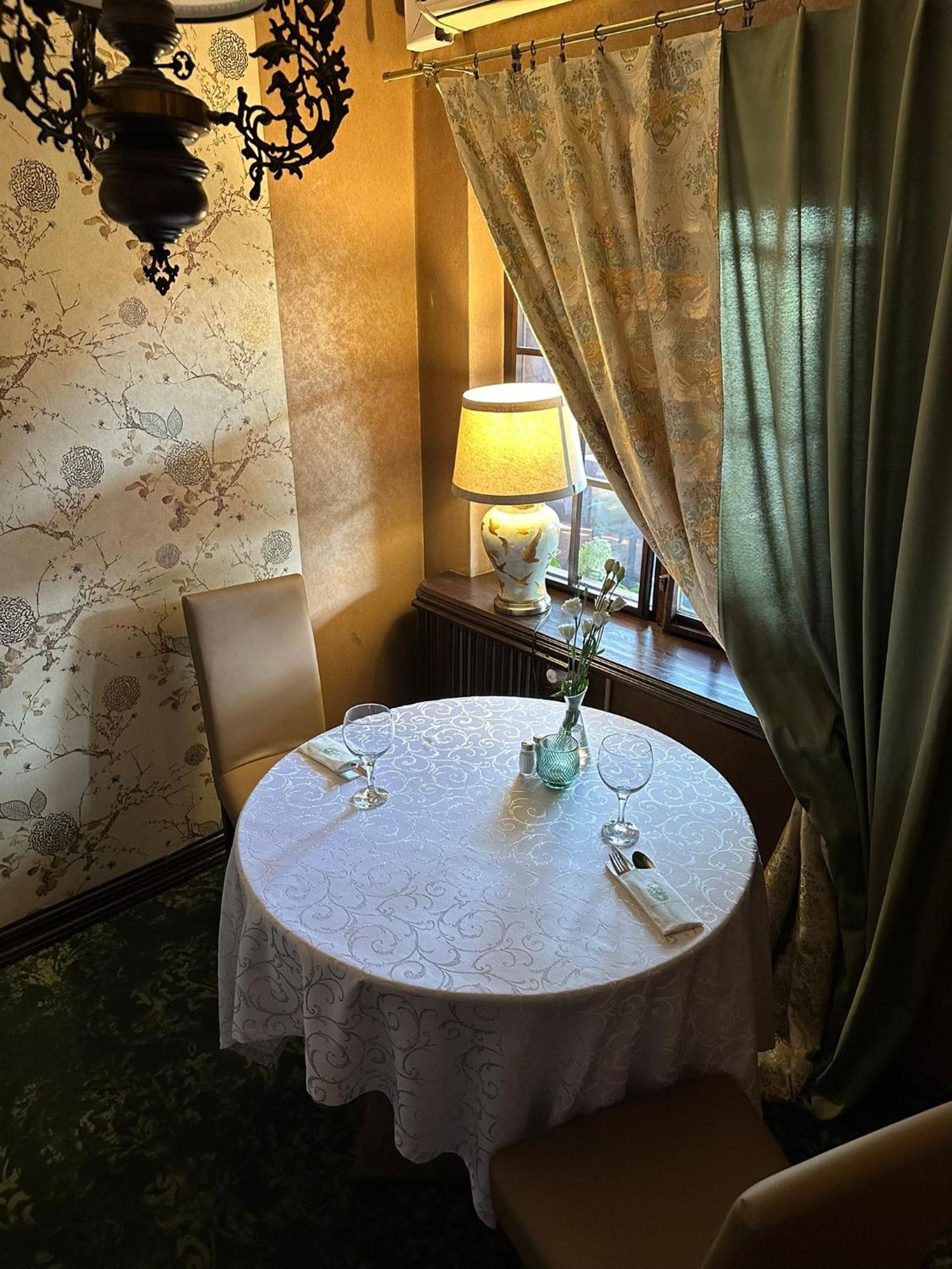 Hotel Kresowianka Konin  Buitenkant foto